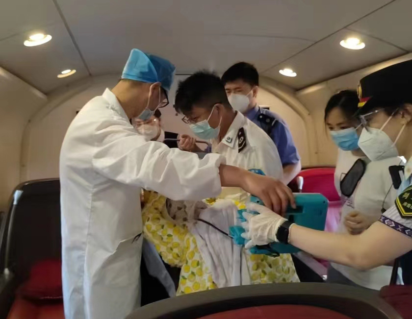 蒙山县高铁转院公司